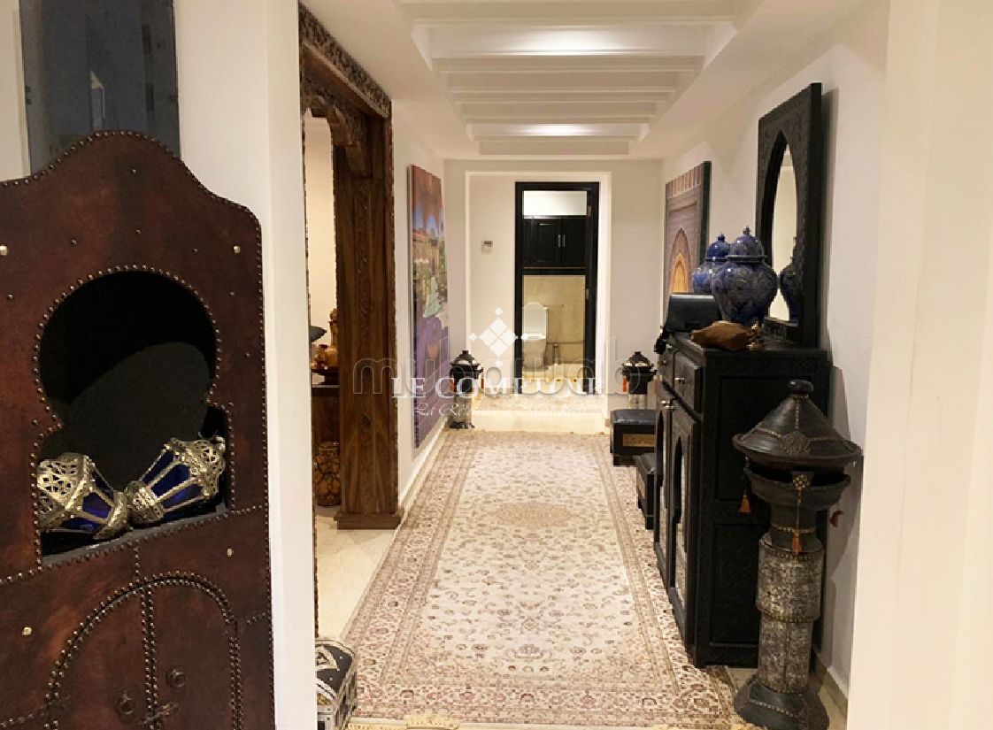 Apartment for sale in Guéliz. 2 rooms. Fully furnished. Mubawab